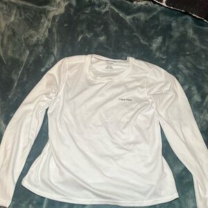 White long sleeves swimwear